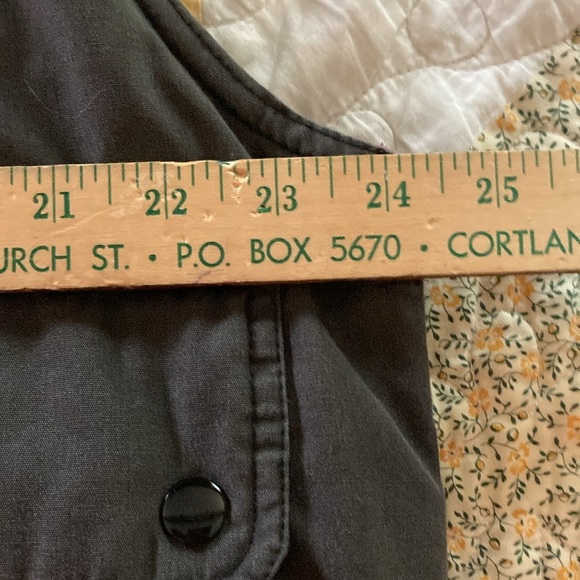 Eagles Ridge Outfitters mens 1X canvas gray vest, red black flannel lining - Picture 9 of 10